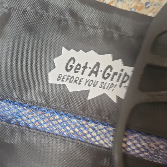 Due North NWT Get-A-Grip Ice Traction Cleats - Black with Blue Studs - Picture 6 of 6